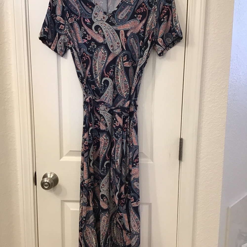 New Dress barn paisley dress